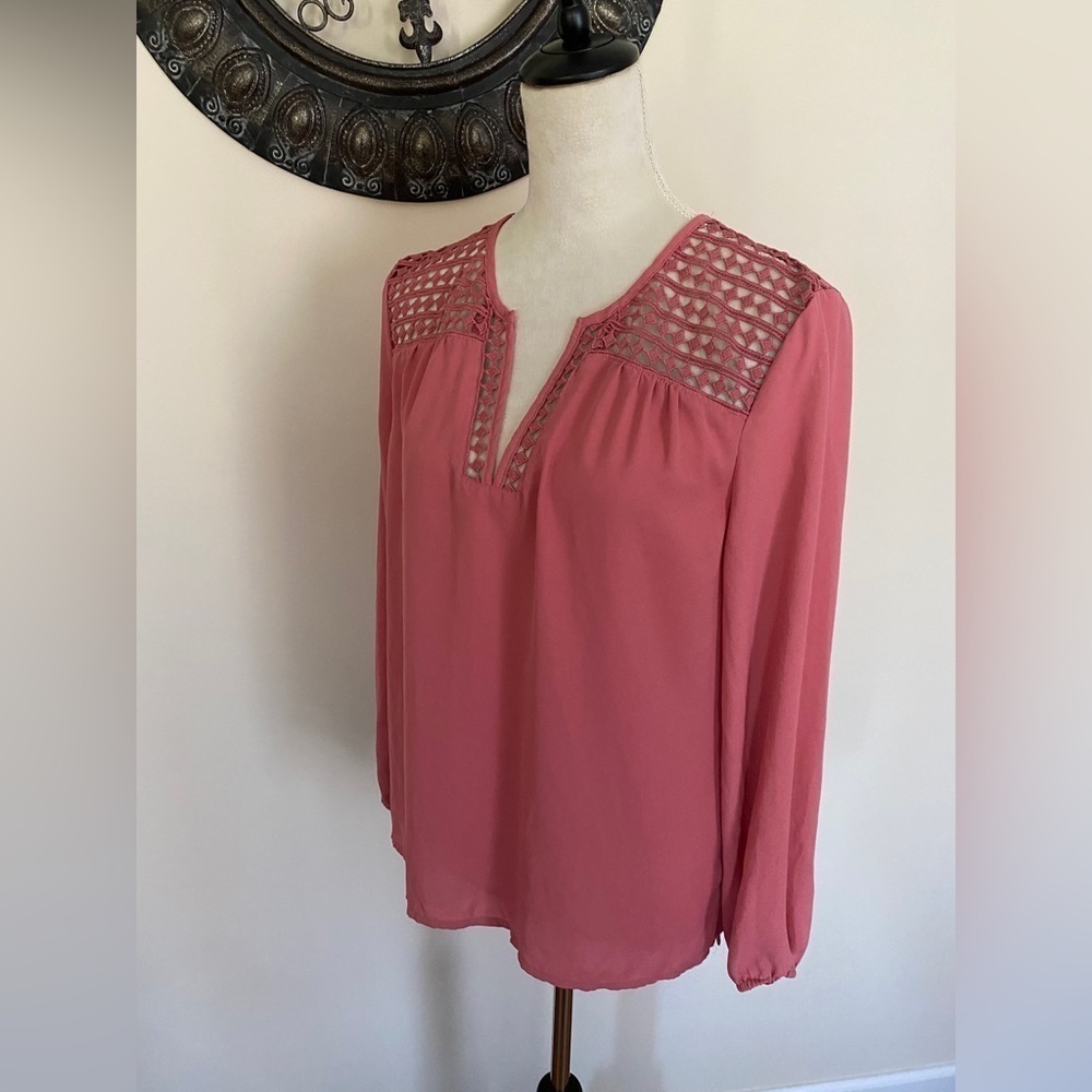 New York & Company Mauve Blouse with Cutouts
